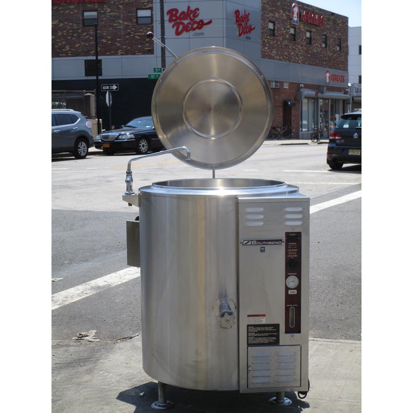 Southbend 40 Gal Stationary Steam Kettle KSLG-40E, Natural Gas, Excellent Condition image 4