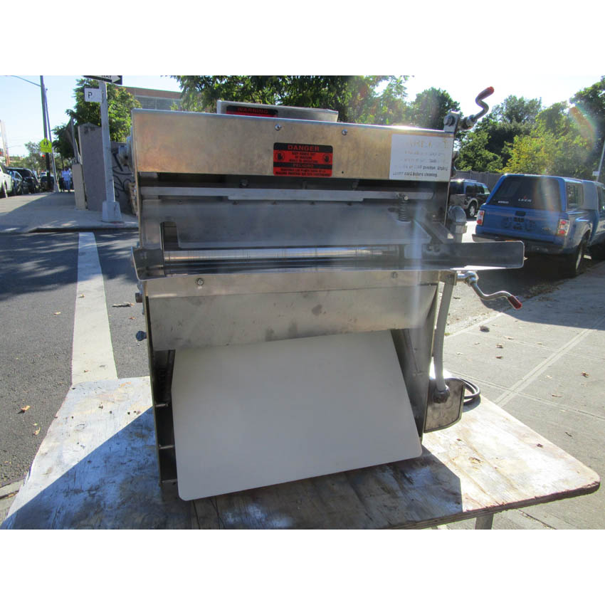 Acme TT Dough / Pizza Roller MRS11, Great Condition image 5