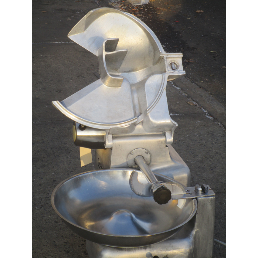 Hobart 84185D Buffalo Food Chopper, Very Good Condition image 3