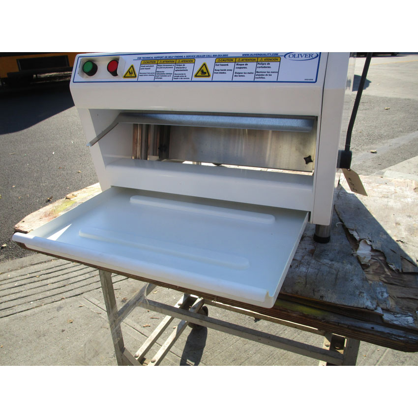 Oliver Bread Slicer 732N 9/16" Cut Slices, Good Condition image 5