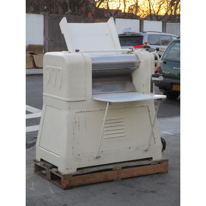 Used Dough Refiner / Sheeter / Breaker / Sobadora, Excellent Condition image 1