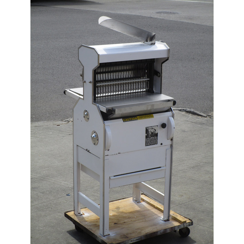 Oliver 777 Bread Slicer 3/4" Cut, Great Condition image 1