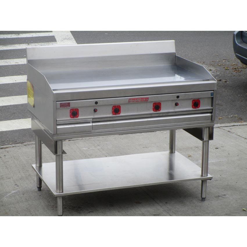 MagiKitchen MKG48 48" x 24" Natrual Gas Chrome Griddle, Great Condition image 1
