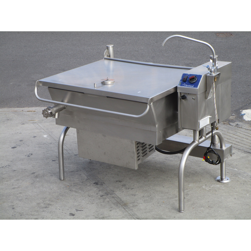 Cleveland 40 Gal. Gas Braising Pan Power Tilt Skillet SGL-40-T1, Very Good Condition image 2