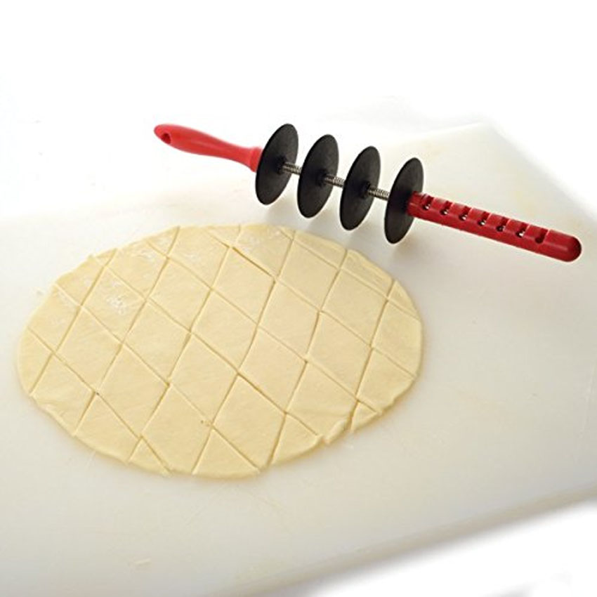 Norpro 4Wheel Adjustable Pastry Cutter Croissant Cutter, Dough Divider