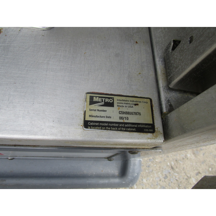 Metro C539-HDS-U Used Mobile Insulated Heated Holding and Proofing Cabinet, Very Good Condition image 3