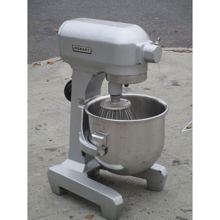 Hobart 20 Quart Mixer Model A200, Used Great Condition image 1