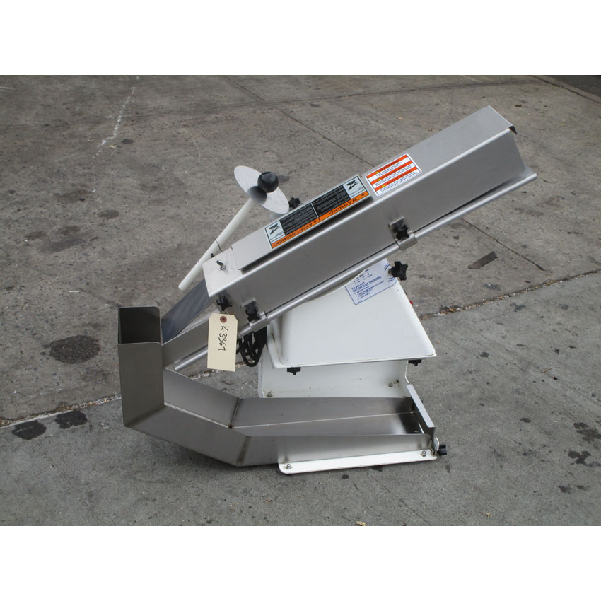 Oliver 702N Bagel Slicer, With Return Slide, Great Condition image 1