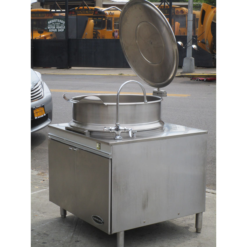 Cleveland Used KDM-40-T 40-Gallon Direct Steam Tilt Kettle w/ Cabinet, 2/3 Steam Jacket, Great Condition image 5