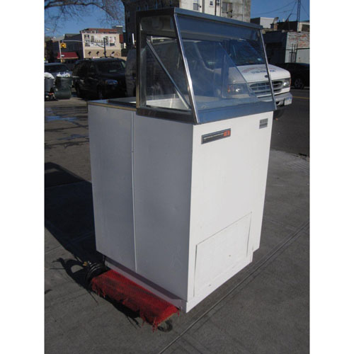 Kelvinator Dipping Cabinet Model # KDC-27 (Used Condition) image 6