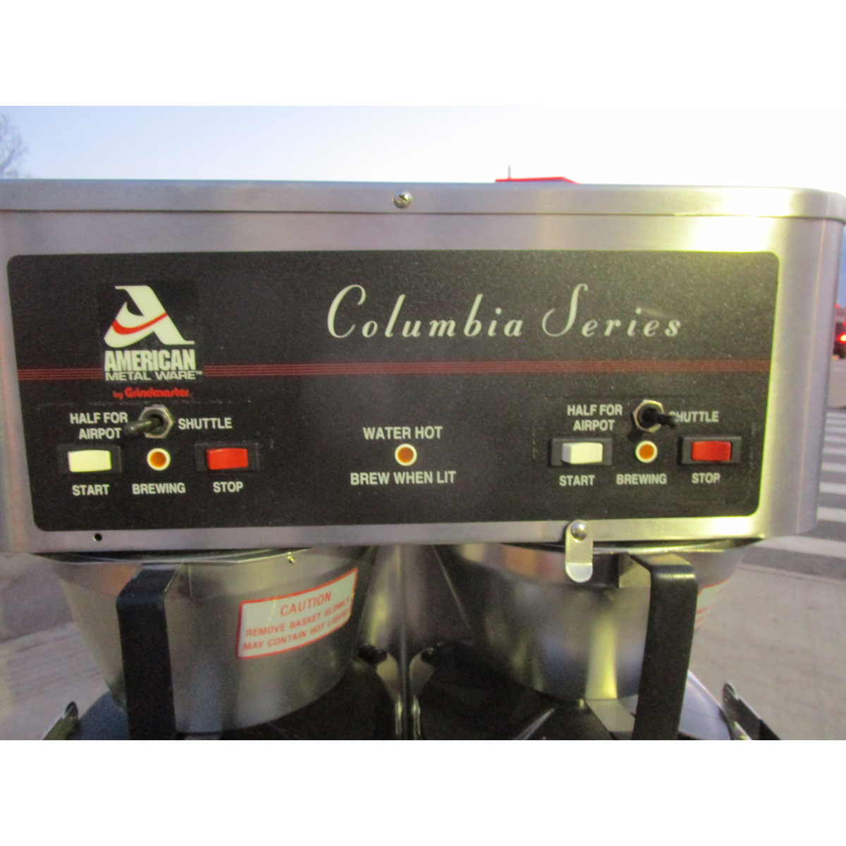 Grindmaster P400E Coffee Machine, Used Very Good Condition image 2