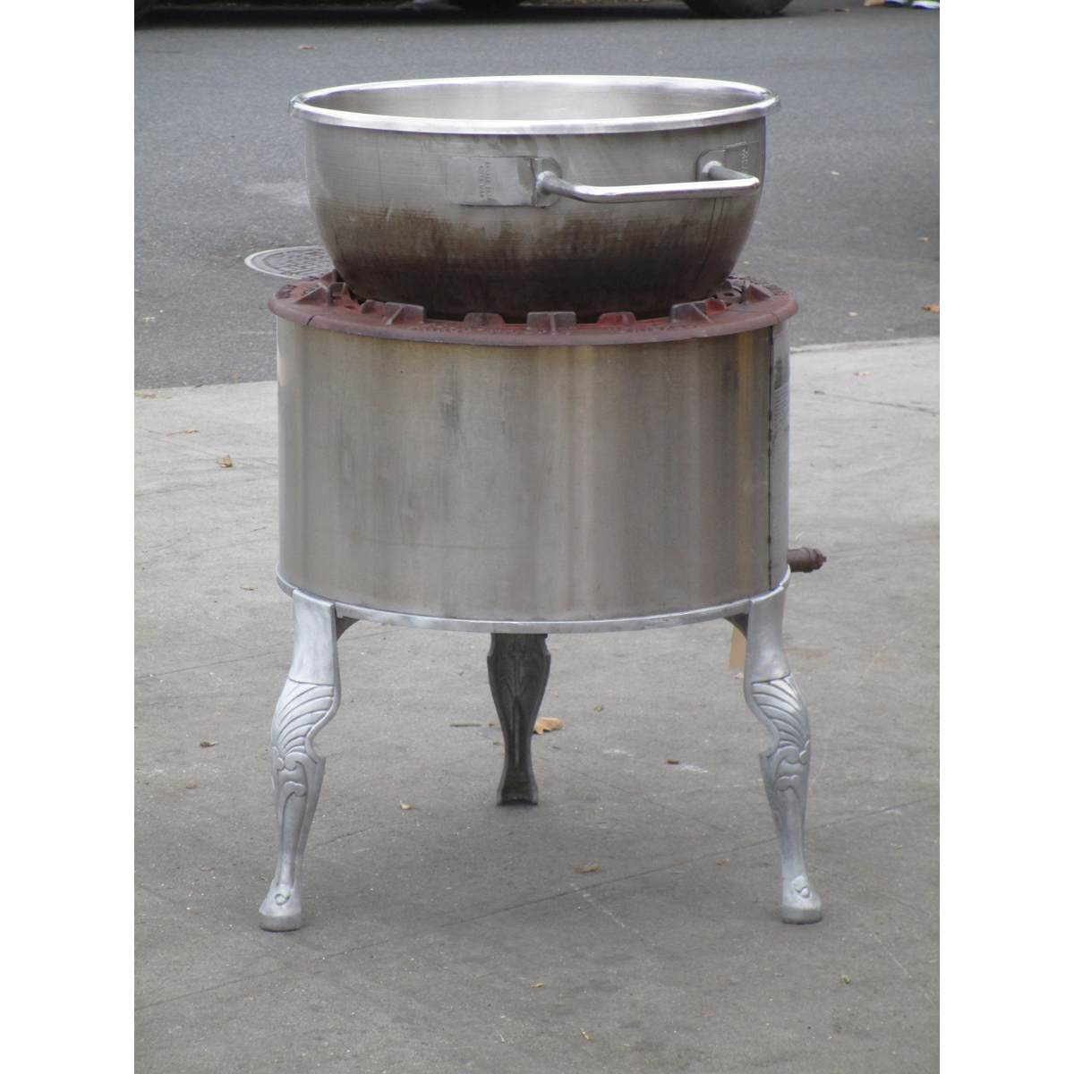 Savage Bros. #20 Candy Stove Model 0220, Good Condition image 1