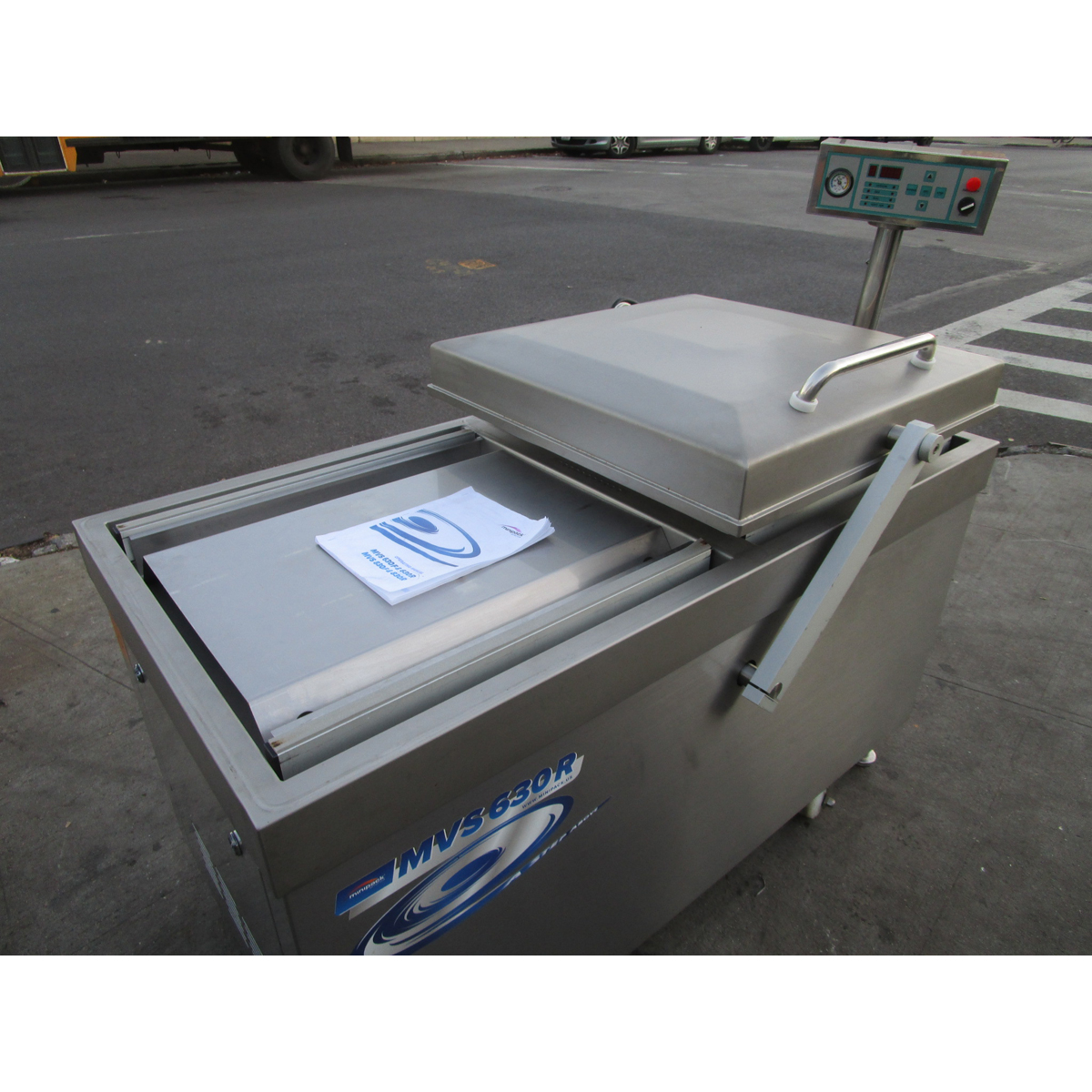 MiniPack MV630RFB Dual Vacuum Sealer, Great Condition image 2