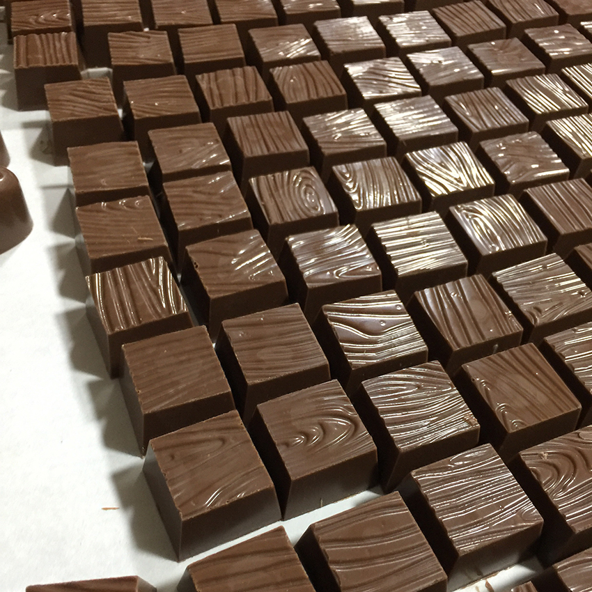 PCB Textured Sheet for Chocolate, Wood Grain Pack of 5 Chocolate