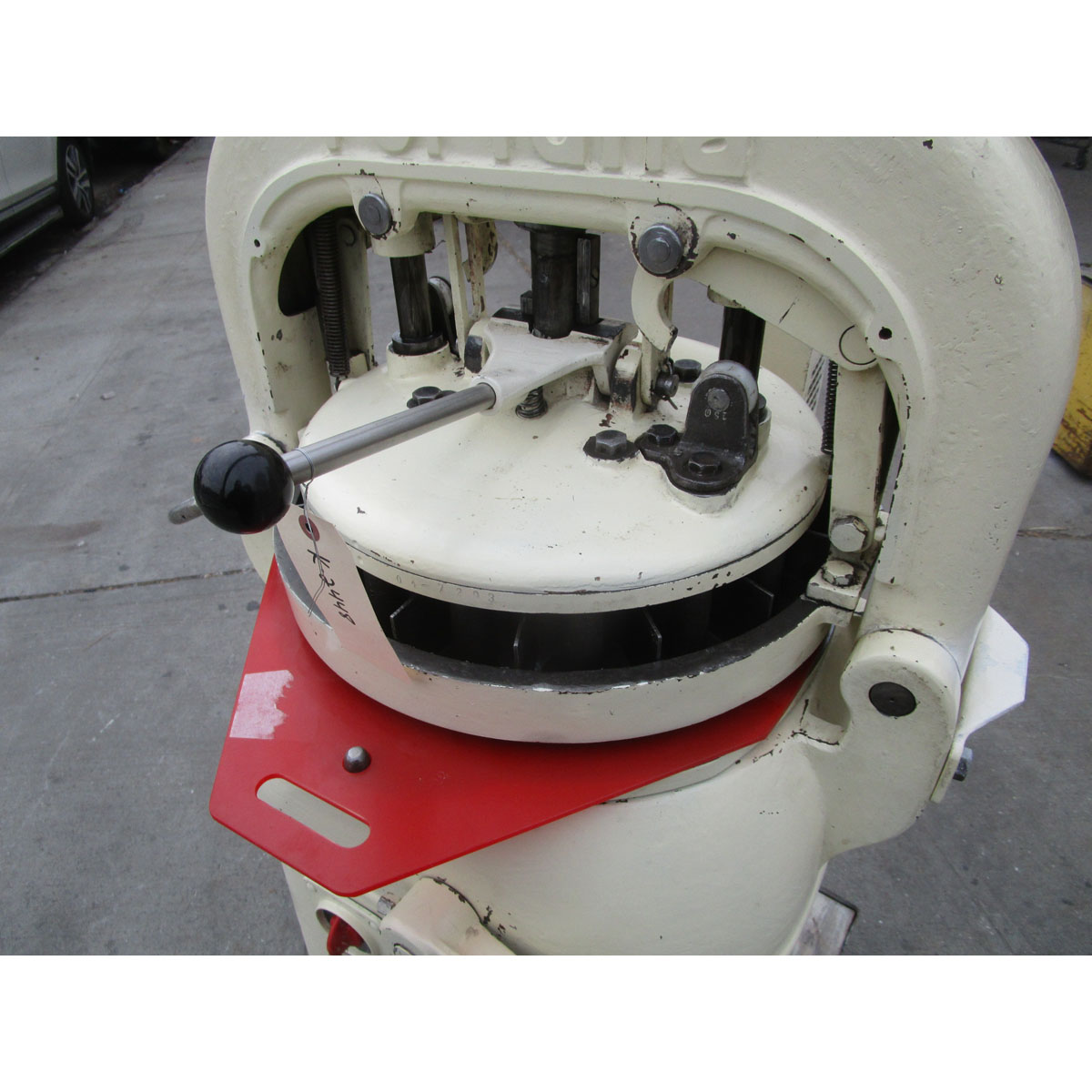 Fortuna Used Semi Automatic Divider Rounder Model 4-30, Size 4, 30 Parts, Good Working Condition image 5