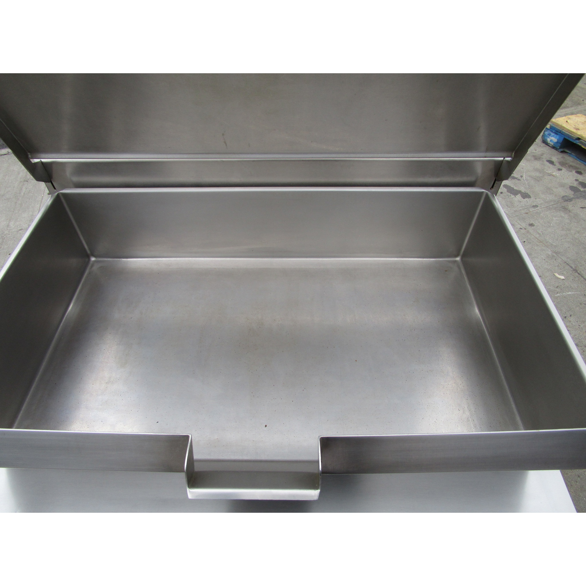 Cleveland Used SGL-40-TR 40 Gallon DuraPan Gas Open Base Tilt Skillet, Great Condition image 2