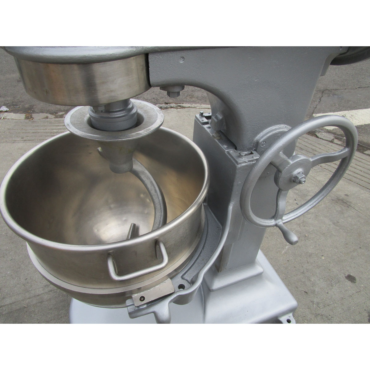 Hobart M80 80 Quart Mixer, Used Great Condition image 5