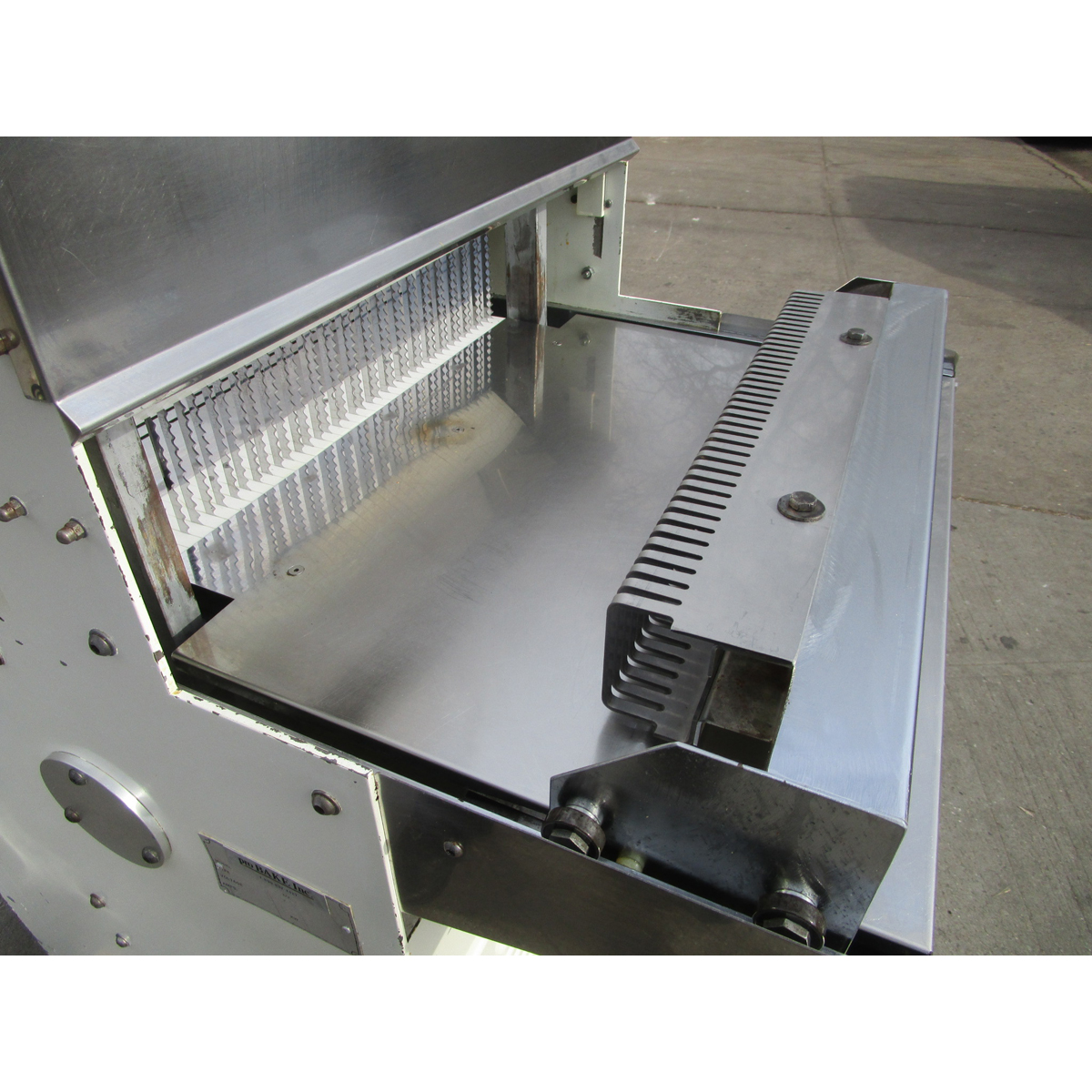 Brevetti Gasparin 150 Semiautomatic Bread Slicer 10.5mm Slices, Used Very Good Condition image 5