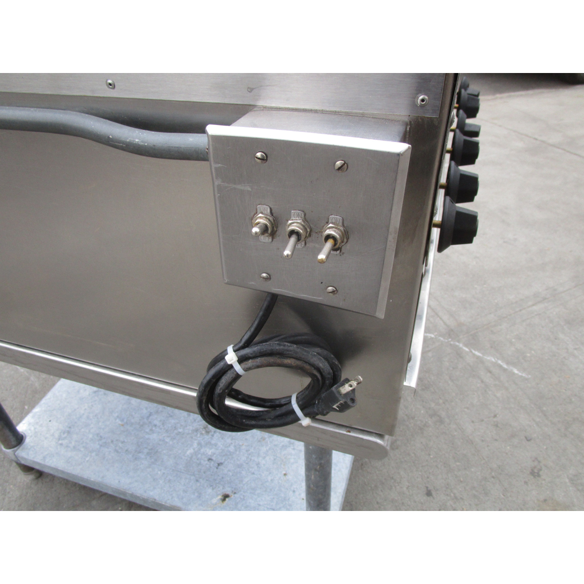 Attias Double Sided Rotating Heavy Duty Radiant Broiler Grill, Used Very Good Condition image 5