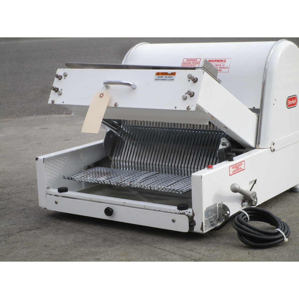 Berkel MB-7/16 Bread Slicer, 7/16" Slice Thickness, Used Excellent Condition image 3