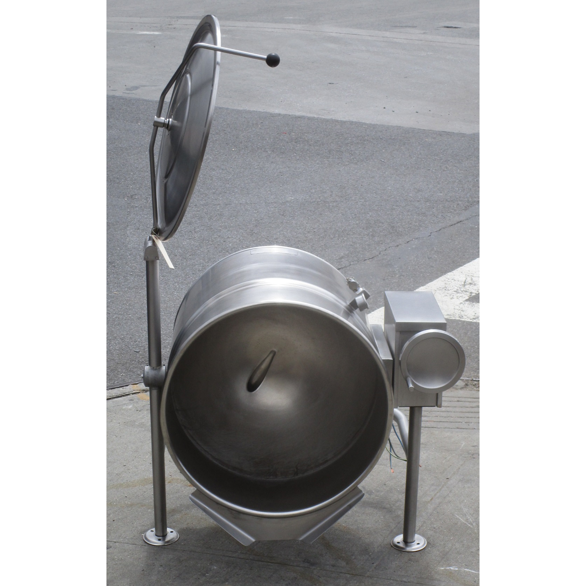 Cleveland KEL40T 40 Gallon Electric Tilting Kettle, Used Great Condition image 4