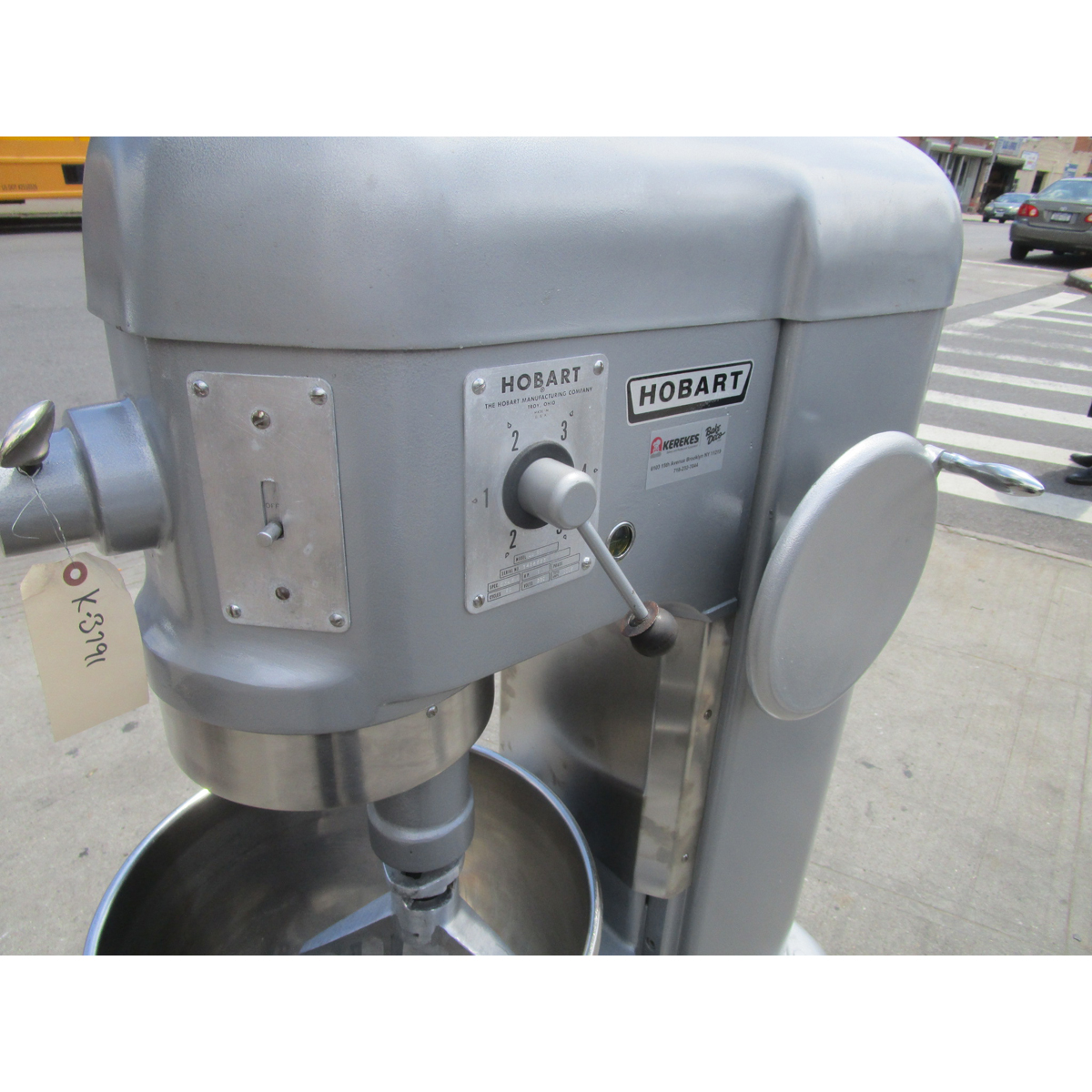 Hobart H600 60 Quart Mixer, Used Great Condition image 1