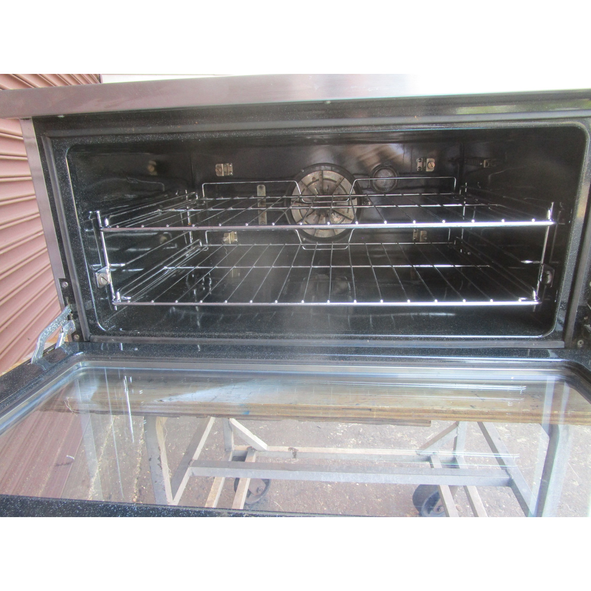 Moffat Turbofan E27 Electric Convection Oven, Used Good Condition image 4