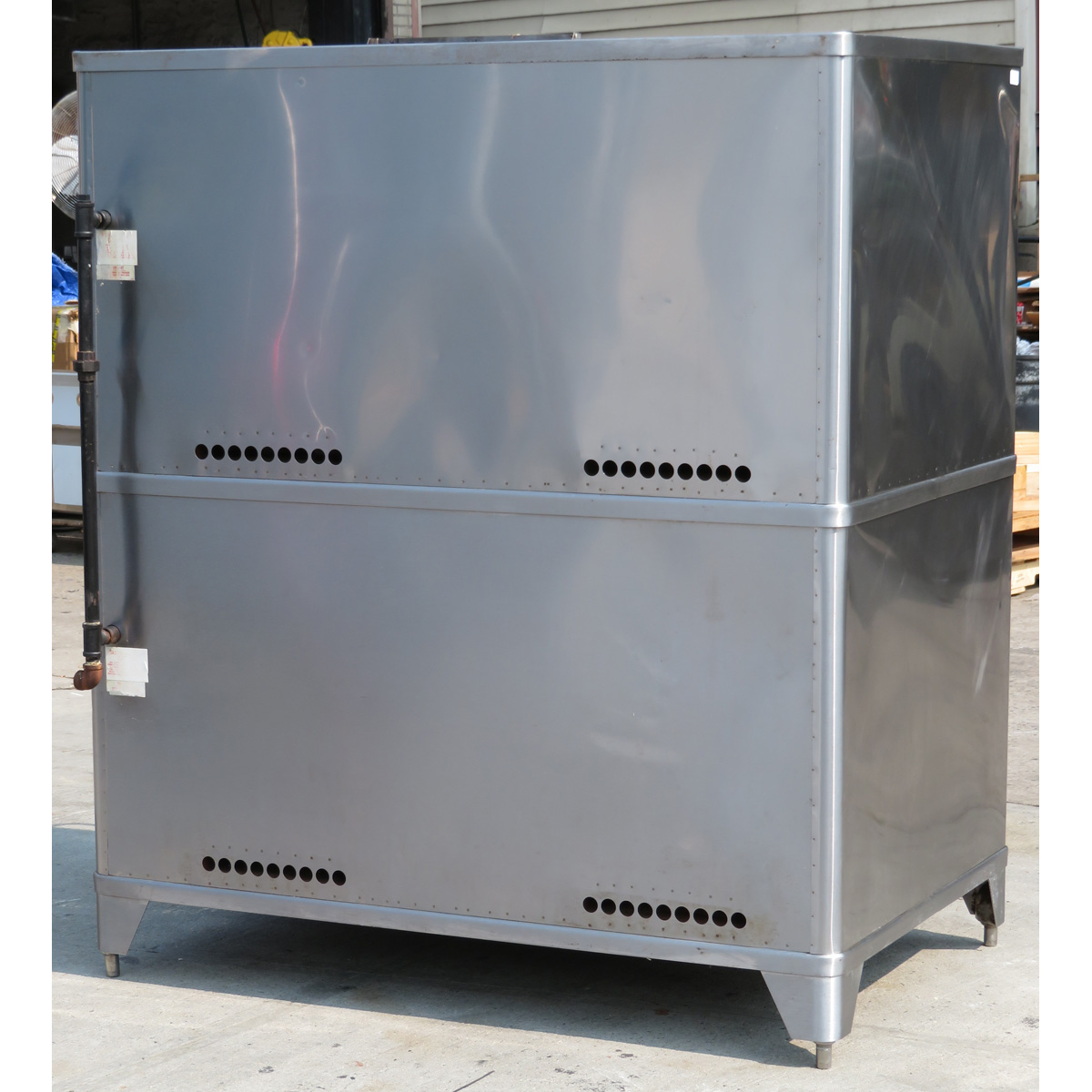 Blodgett 981/966 Double Deck Natural Gas Oven, Used Very Good Condition