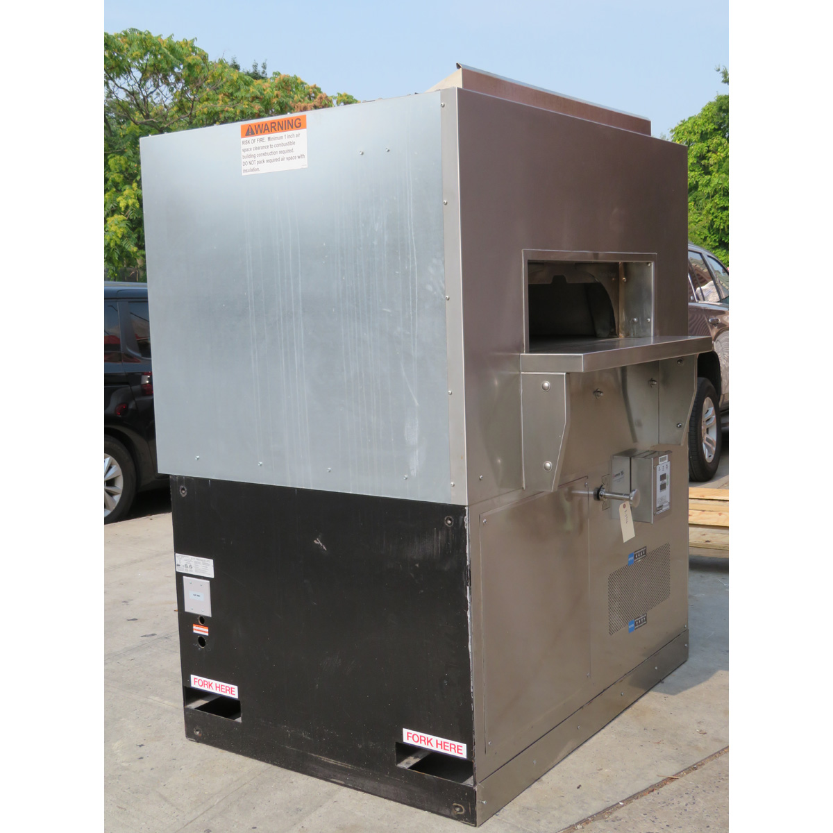 Woodstone WS-FD-6045-RFG-L-IR-NG Fire Deck Natural Gas Pizza Oven, Used Great Condition image 5