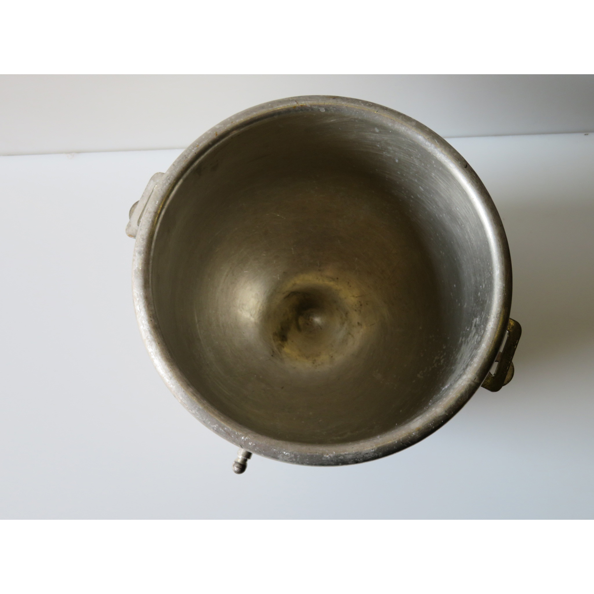 Hobart 00-295644 12-20 Quart Bowl to Fit A200 Mixer, Used Great Condition image 1