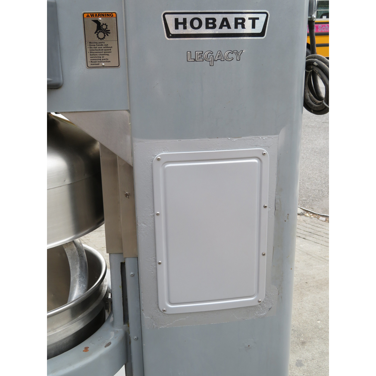 Hobart 60 Quart HL600 Legacy Mixer with Bowl Guard, Used Good Condition image 5