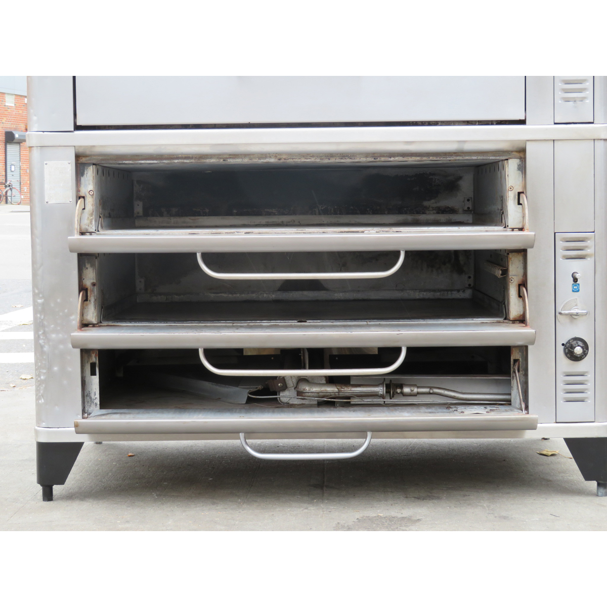 Blodgett 981/981 Double Deck Natural Gas Oven, Used Very Good Condition