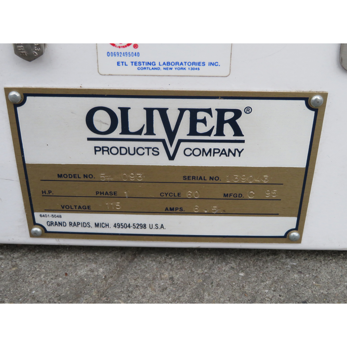 Oliver 54-093 Food Tray Sealer, Used Great Condition image 2