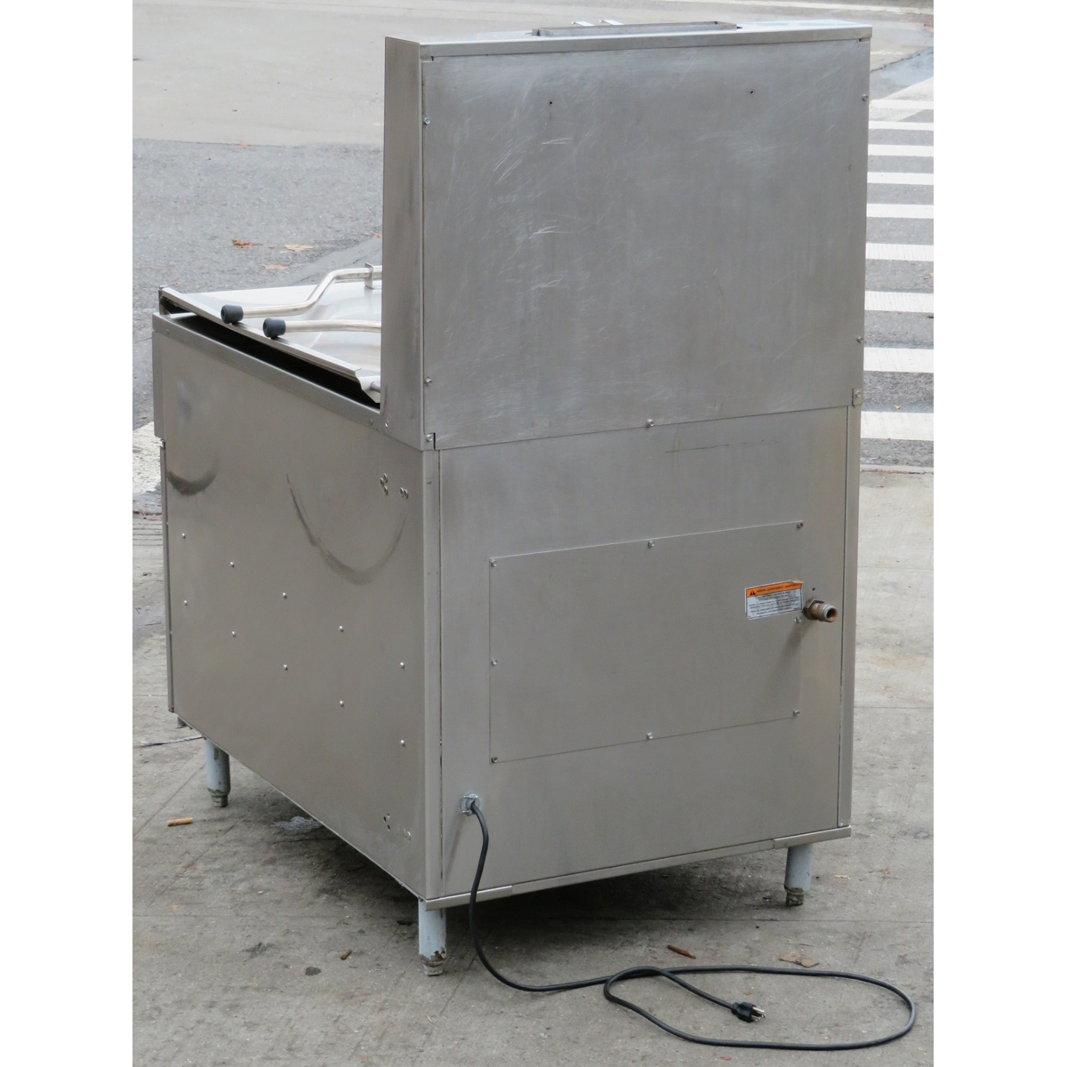 Pitco DD24RUFM Gas Donut Fryer, Used Excellent Condition image 9