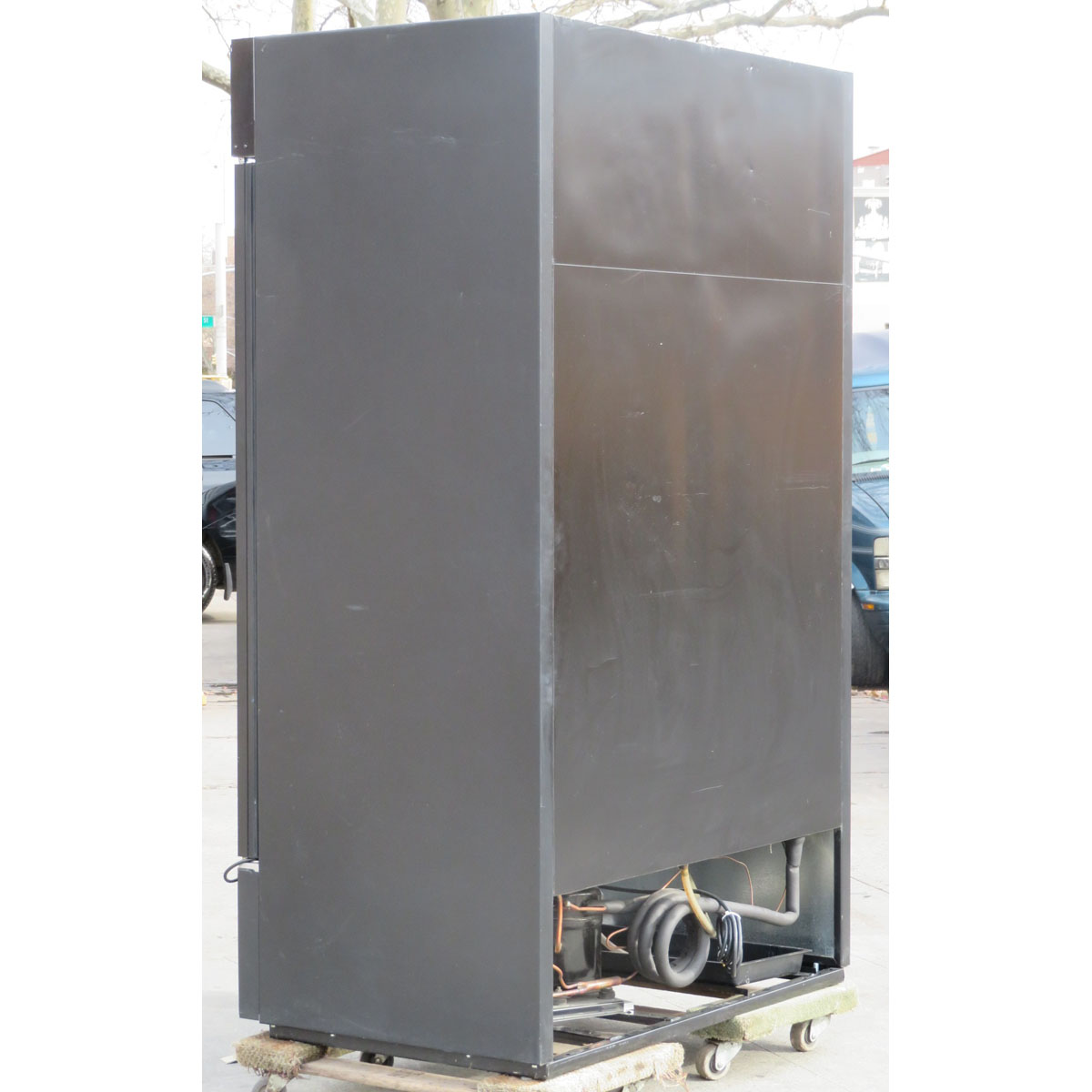 True GDM-43 Glass Door Refrigerator, Used Excellent Condition image 1