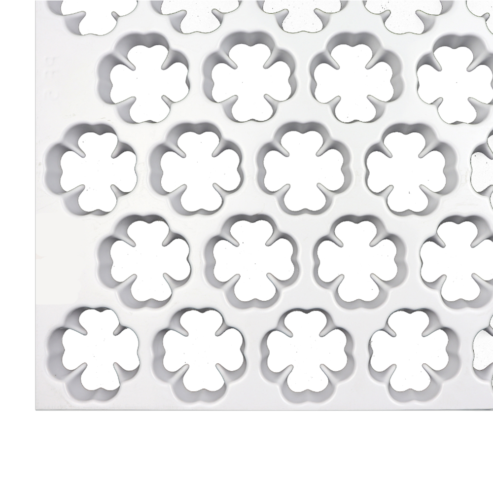 Thermo Cookie Cutting Sheet 115/16 Cloverleaf 60/Sheet Production