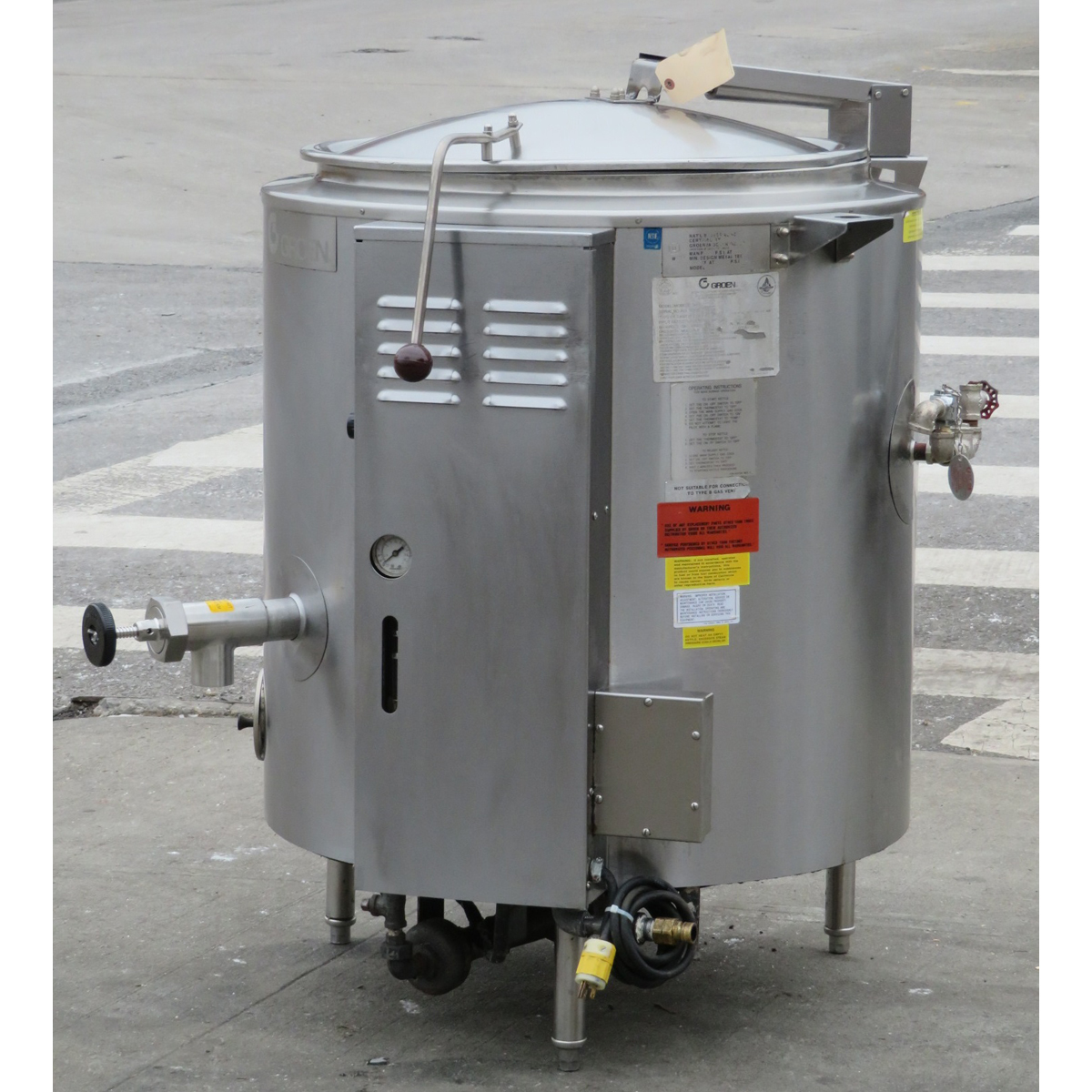 Groen AH/1E40 Steam Jacketed Natural Gas Floor Kettle, Used Very Good