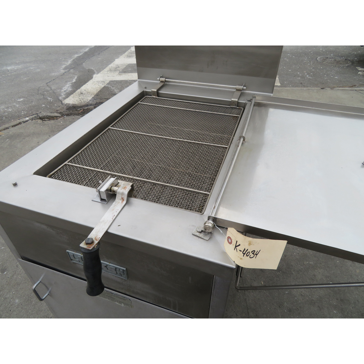 Lucks G1826 Gas Donut Fryer with Filtration System, Used Good Condition image 2