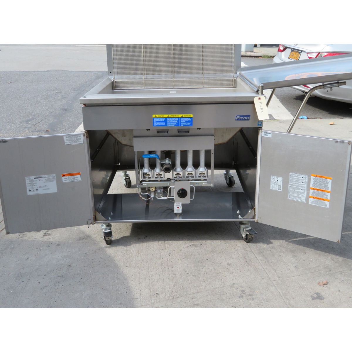 Pitco 34PSS Gas Donut Fryer with 210 Lb Oil Capacity, Brand New image 2