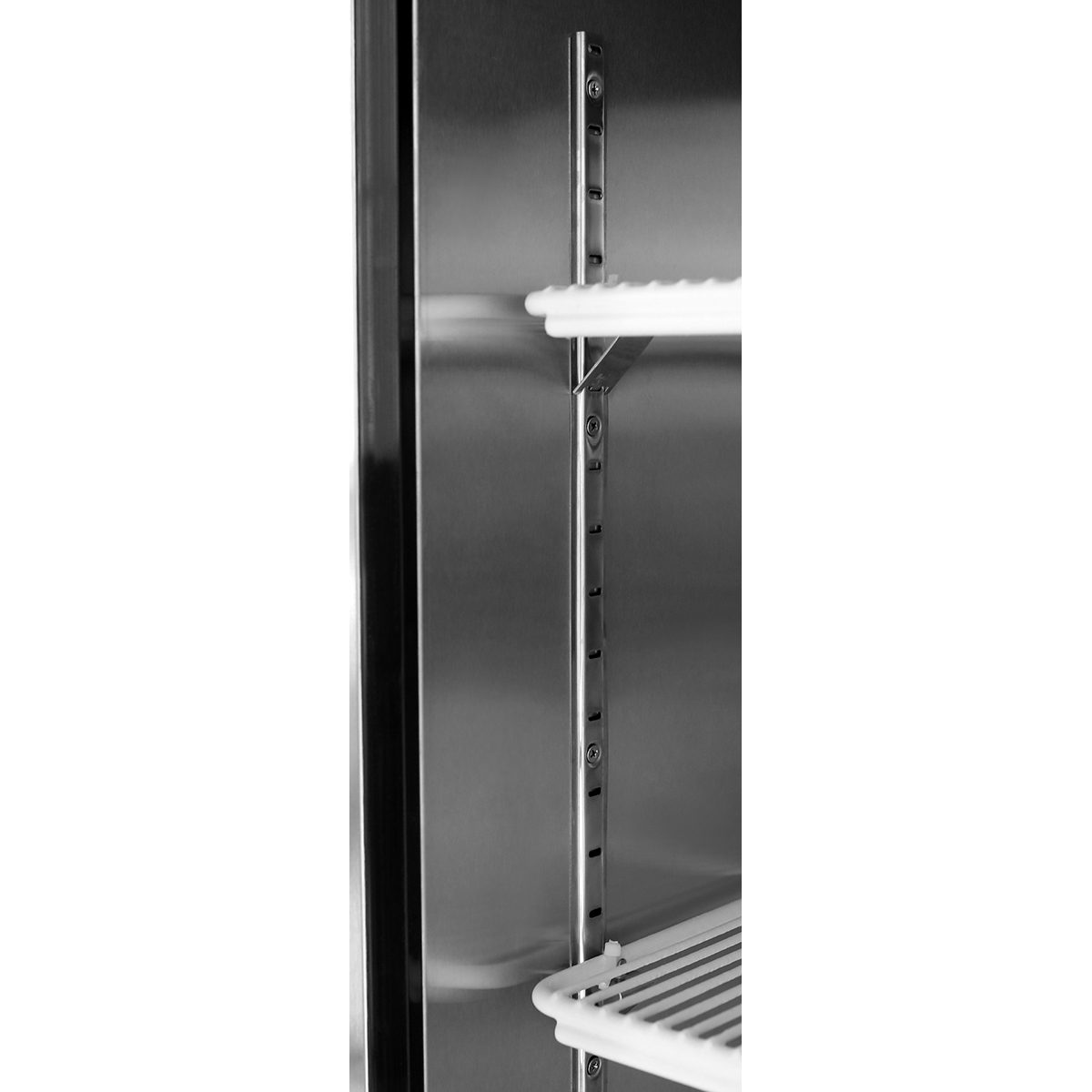 Atosa MCF8701GR Bottom Mount Freezer Merchandiser 26.97"W x 31.5"D x 84.06"H w/Self-Closing Glass Door w/Lock image 6