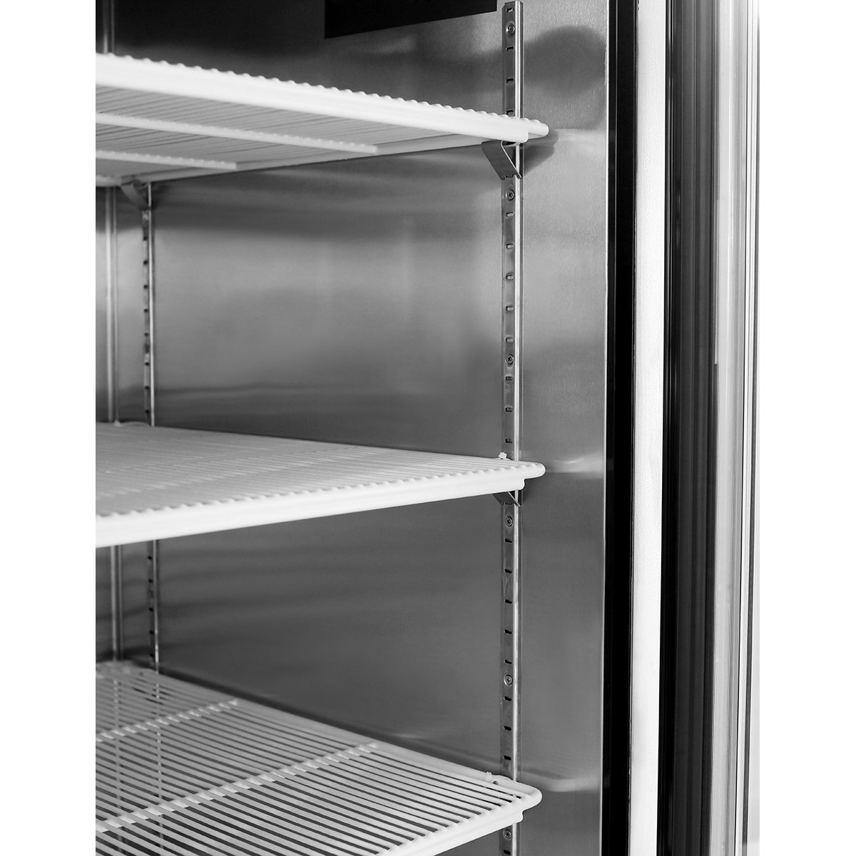 Atosa MCF8703GR 2-Section Bottom Mount Freezer Merchandiser 54.41"W x 31.5"D x 84.06"H w/2 Self-Closing Glass Doors w/Locks image 7