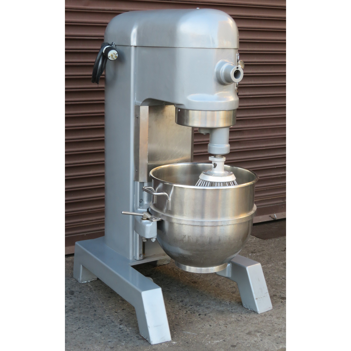 Hobart 60 Quart H600T Mixer, Used Great Condition image 1