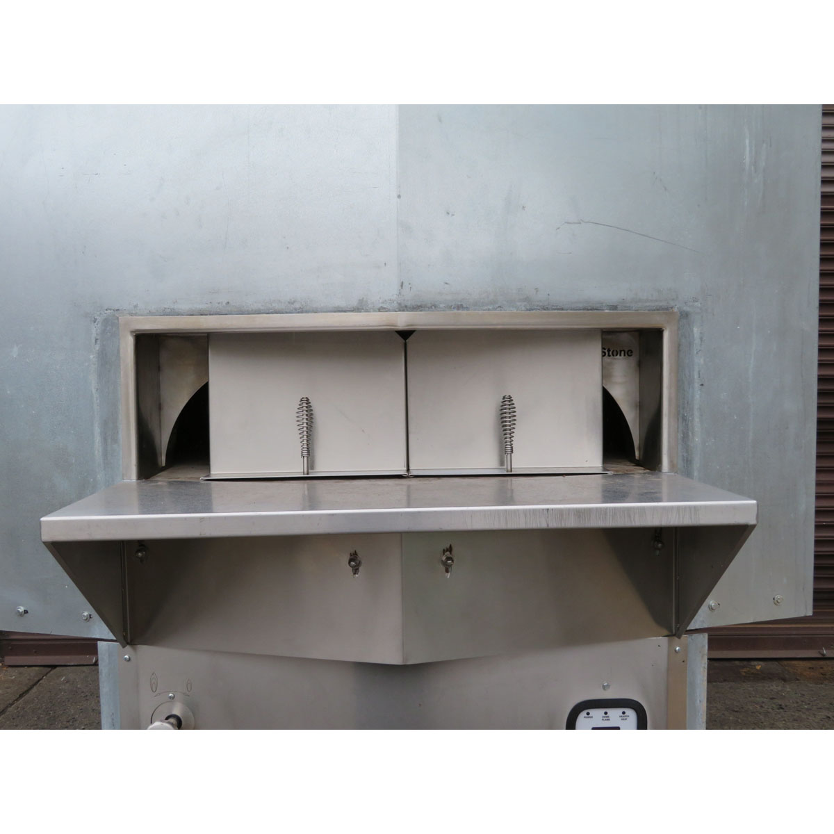 Woodstone WS-MS-6-RFG-IR-NG Pizza Oven, Used Very Good Condition image 11