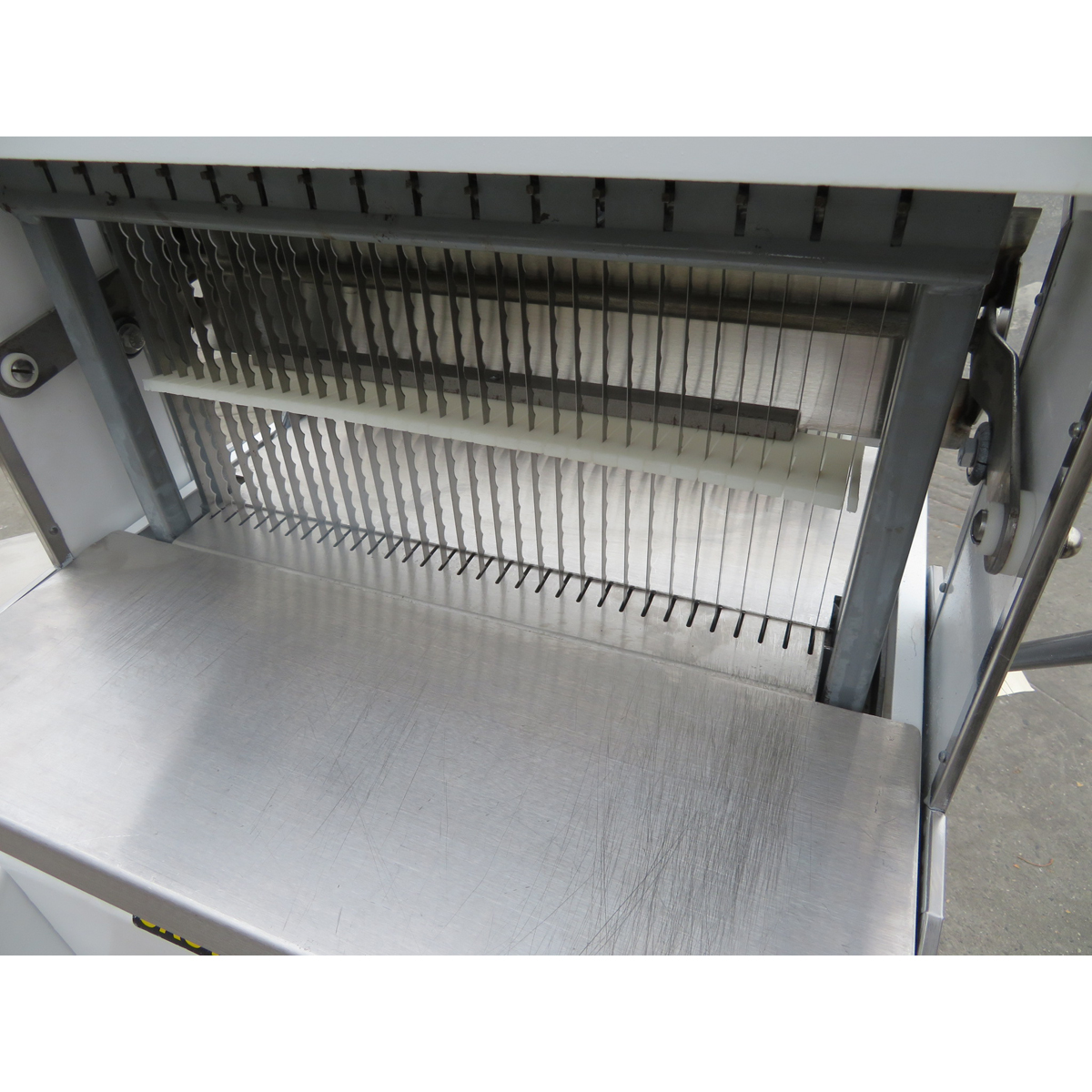 Oliver 777 Bread Slicer 1/2" Cut, Used Great Condition image 1