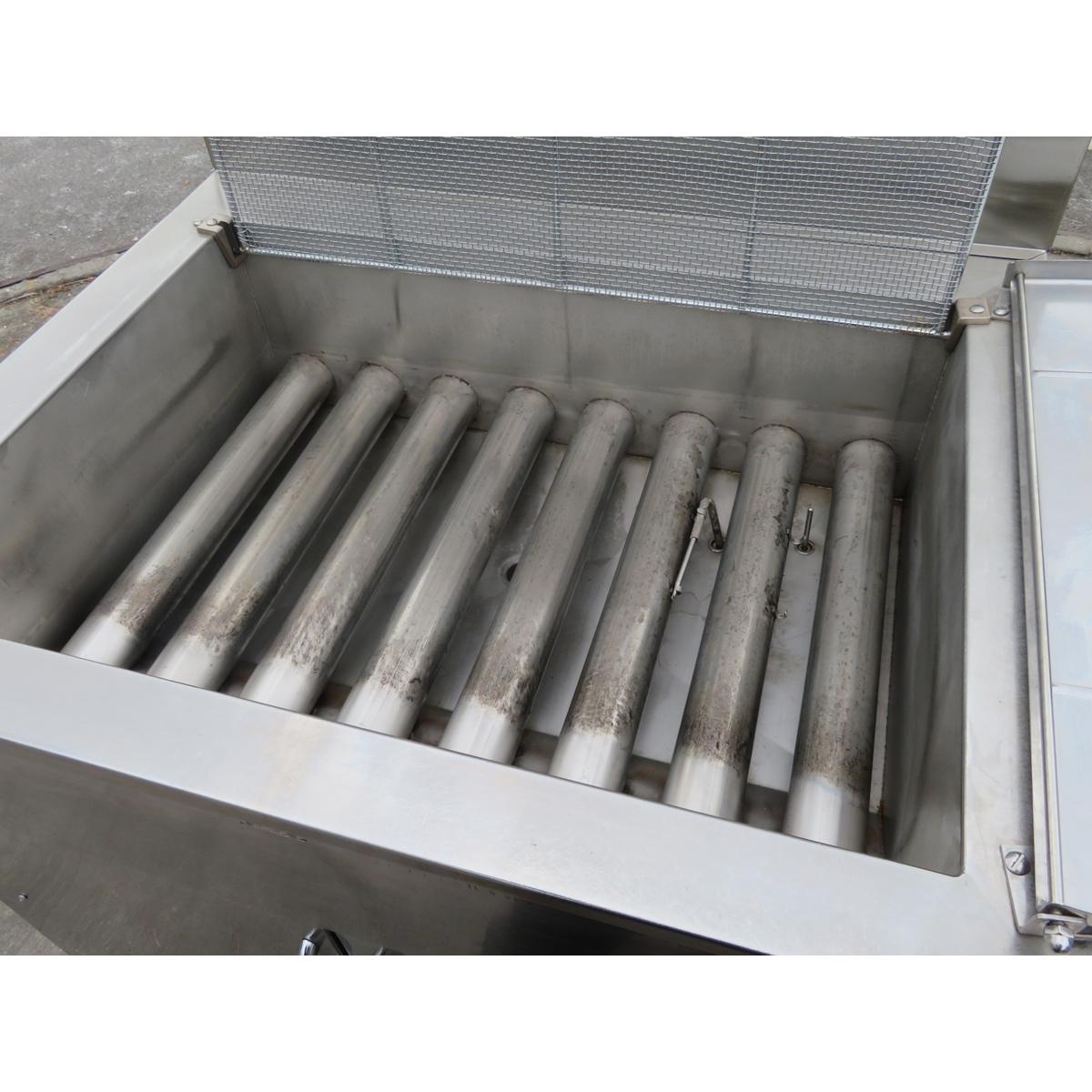 Belshaw 734CG Gas Fryer With Submerger, Used Excellent Condition image 2