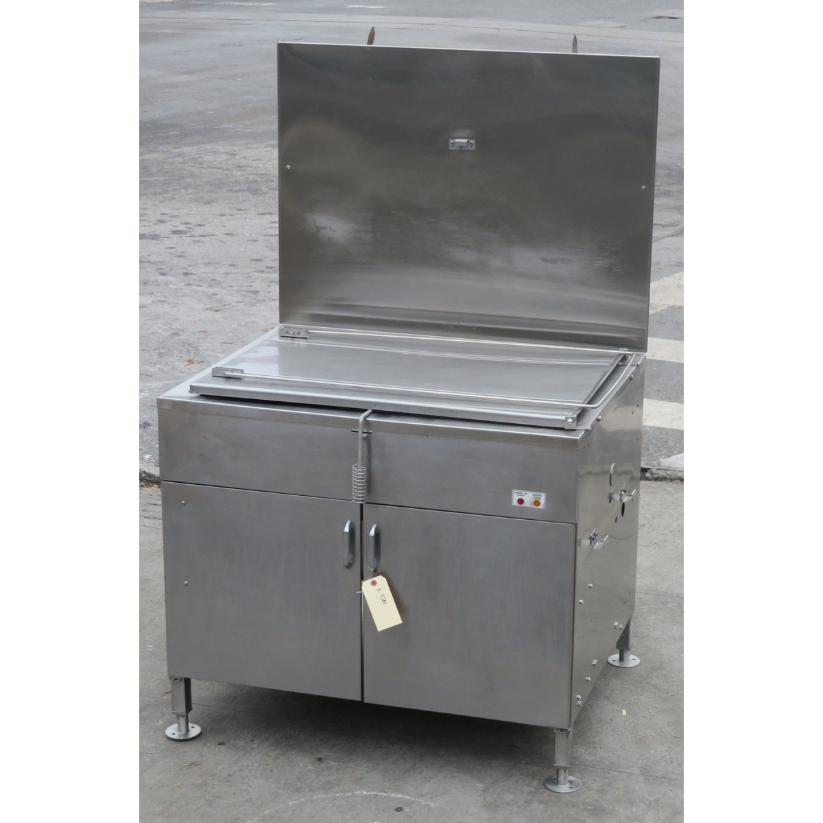 Belshaw 734CG Gas Fryer With Submerger, Used Excellent Condition image 5