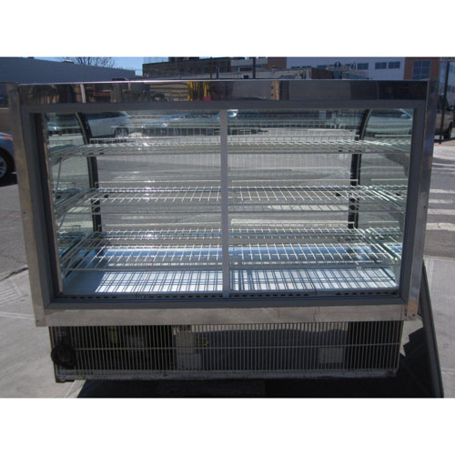 Marc Refrigerated Display Case Model # BCR-59 Used Very Good Condition image 4