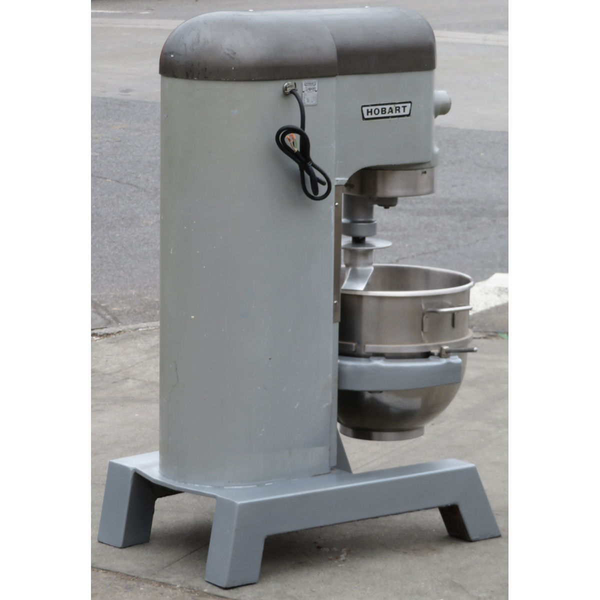 Hobart 60 Quart P660 Pizza Mixer, Used Excellent Condition image 4