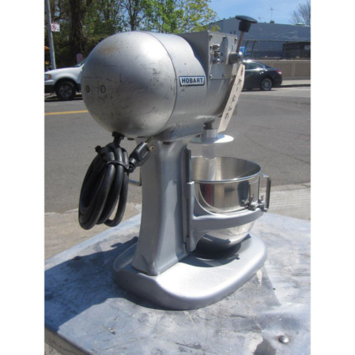 Hobart 5 qt Mixer Model # N50 Used Good Condition  image 6