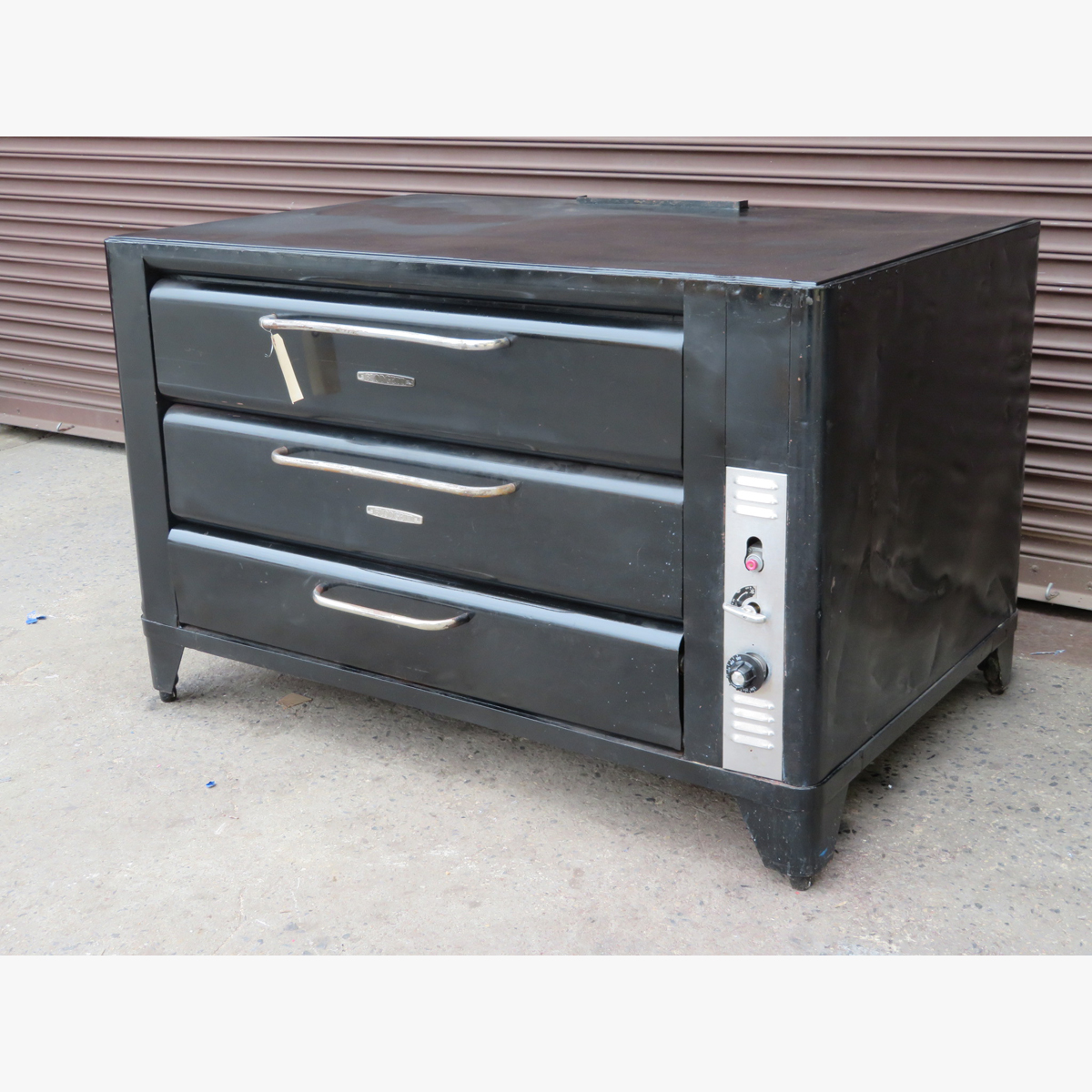 Blodgett 981 Deck Oven, Used Great Condition image 1